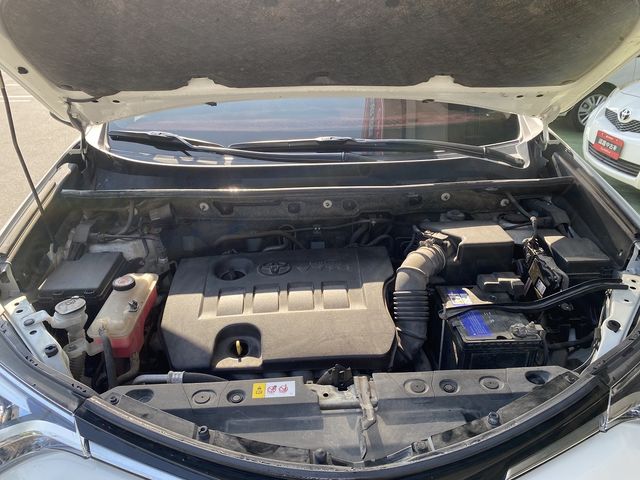 RAV4 2.0  第10張相片