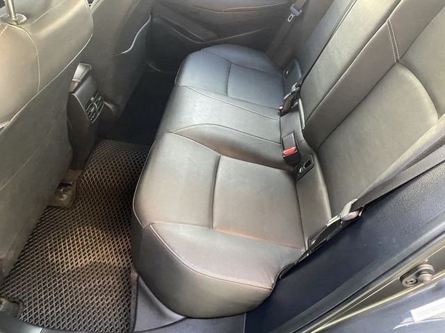 ALTIS 1.8  第9張相片