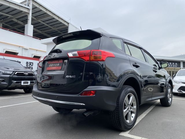 RAV4 2.0  第5張相片