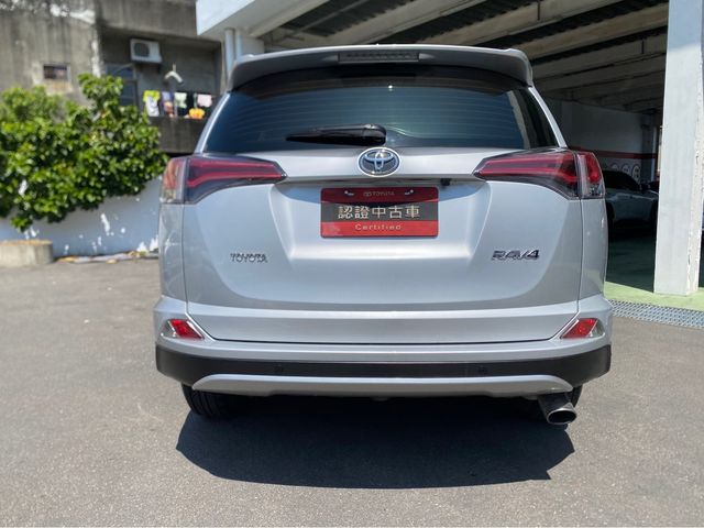 RAV4 2.0  第6張相片