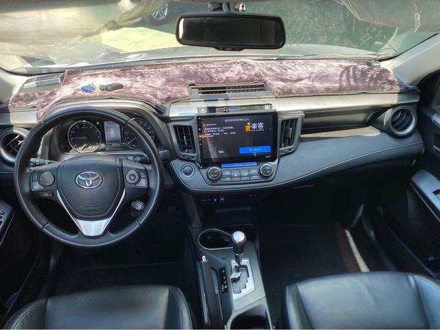 RAV4 2.0  第8張相片