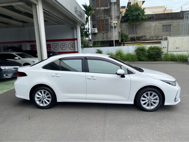 ALTIS 1.8  第4張相片