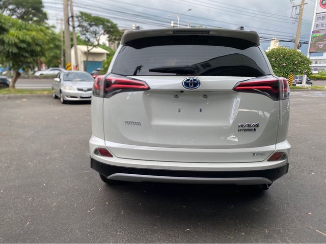RAV4 2.5HV 4WD  第6張相片