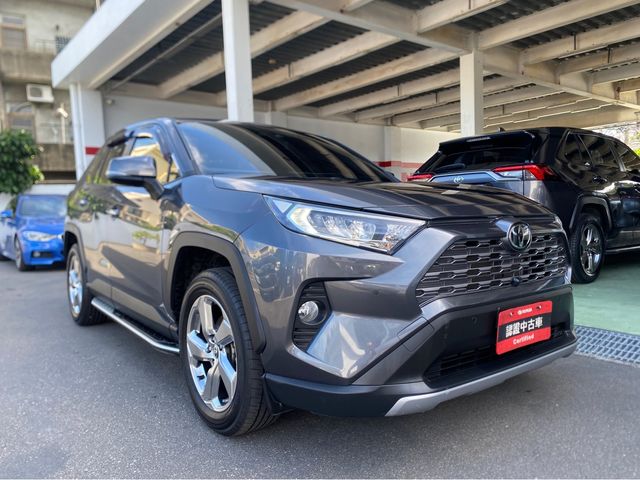 RAV4 2.0  第3張相片