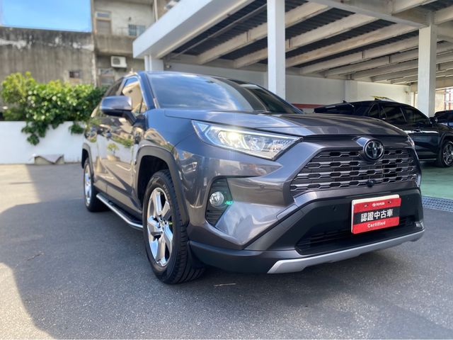 RAV4 2.0  第3張相片