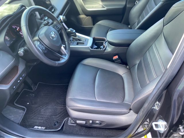 RAV4 2.0  第8張相片