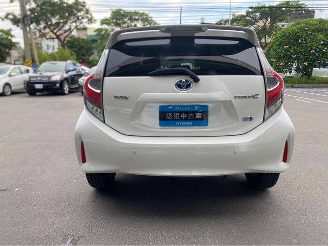 PRIUS C 1.5  第6張相片
