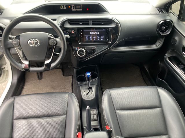 PRIUS C 1.5  第8張相片