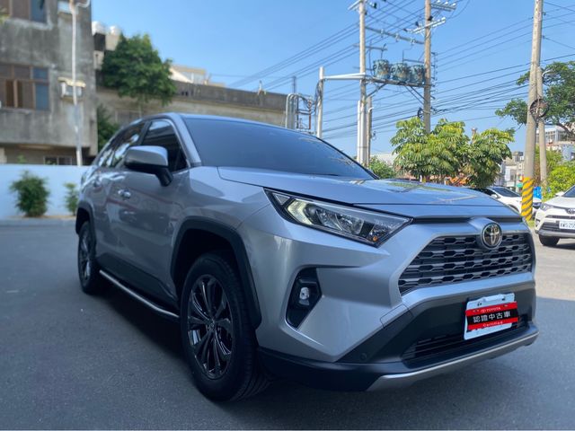 RAV4 2.0  第3張相片