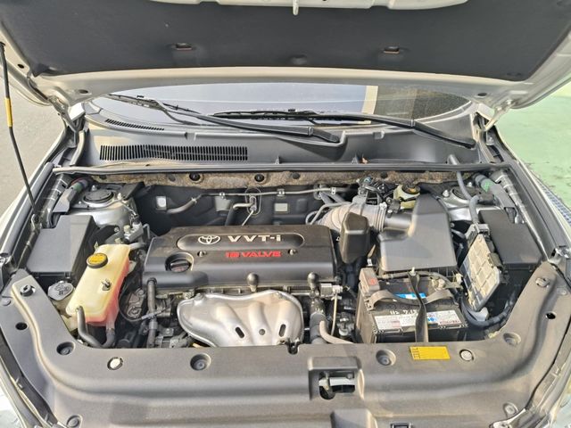 RAV4 2.4 2WD  第10張相片