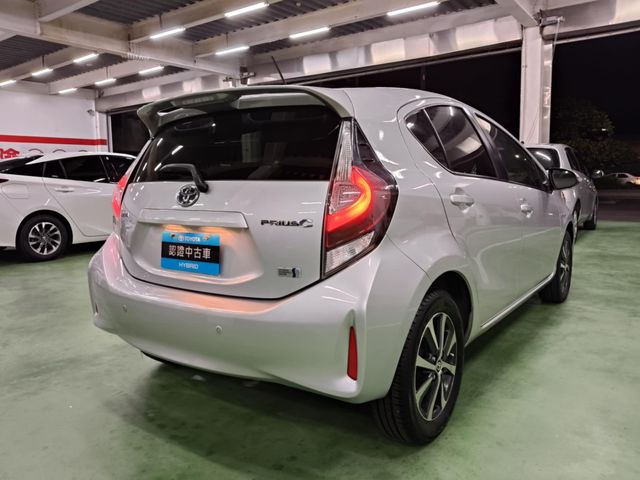 PRIUS C 1.5  第5張相片