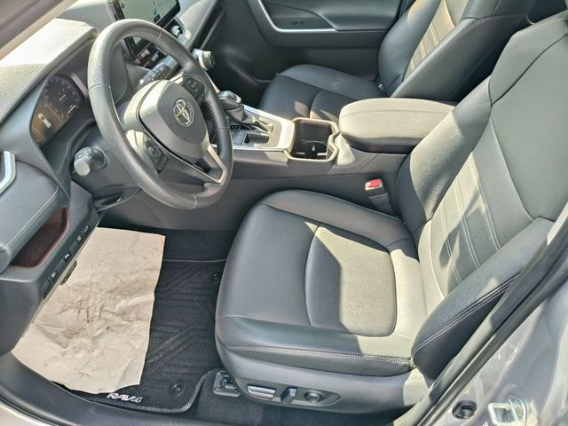 RAV4 2.0  第8張相片