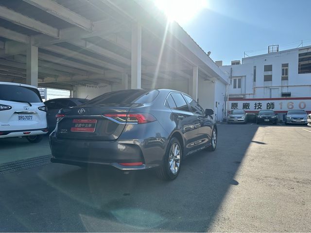 ALTIS 1.8  第5張相片