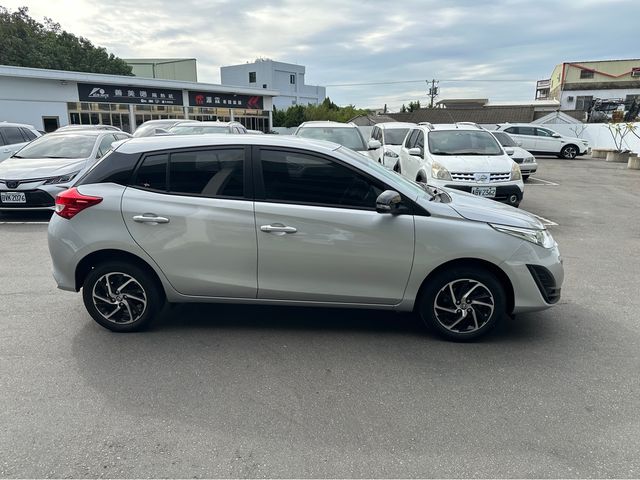 YARIS 1.5  第4張相片