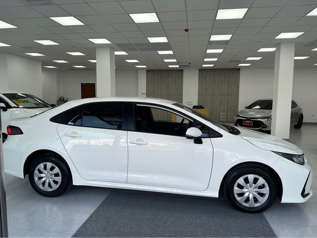 ALTIS 1.8  第4張相片