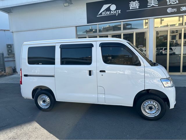 TOWN ACE VAN 5人  第4張相片