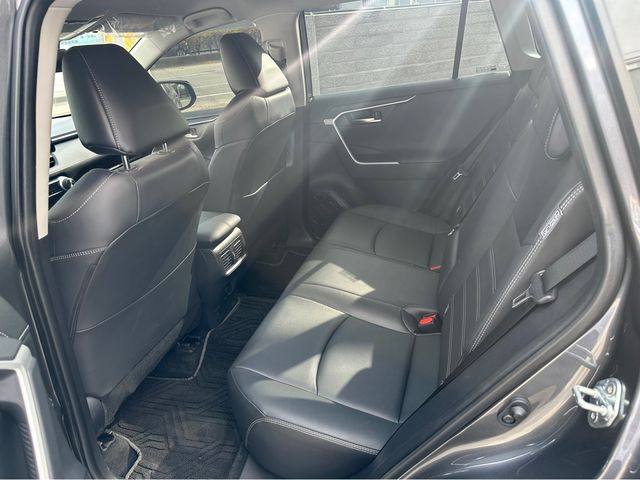 RAV4 2.0  第7張相片