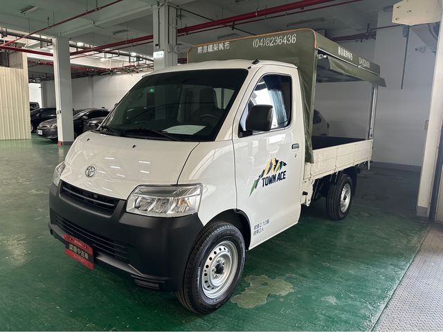 TOWN ACE 1.5  第1張相片