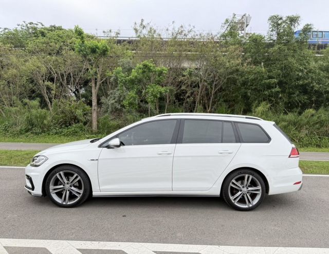 GOLF VARIANT  第14張相片