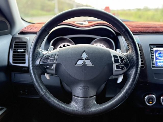 OUTLANDER  第4張相片