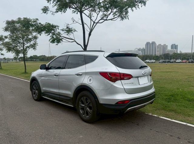 SANTA FE  第6張相片