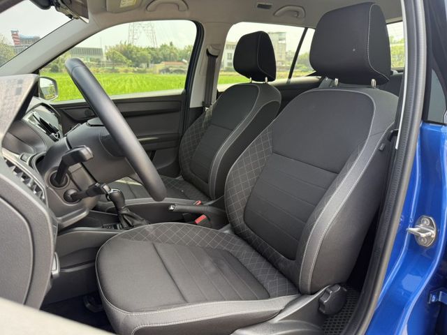 FABIA  第4張相片