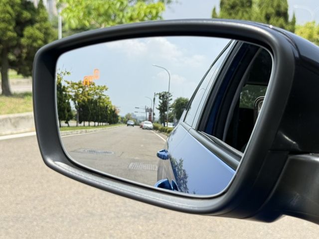 FABIA  第6張相片