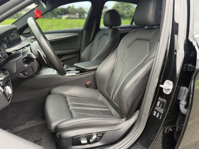 5 SERIES SEDAN G30  第4張相片