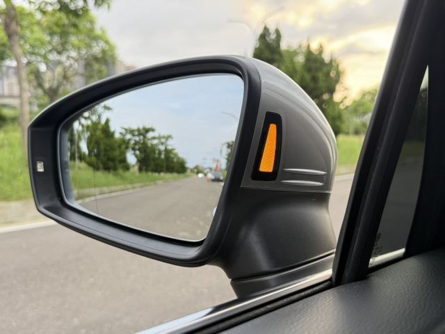 TIGUAN  第13張相片