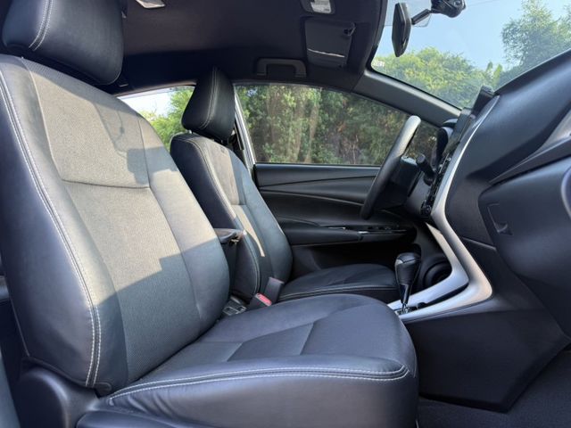 YARIS  第5張相片
