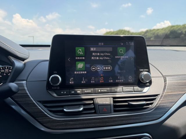 ALTIMA  第12張相片