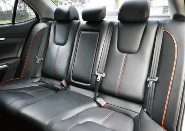 MITSUBISHI三菱 GRAND LANCER  第7張相片