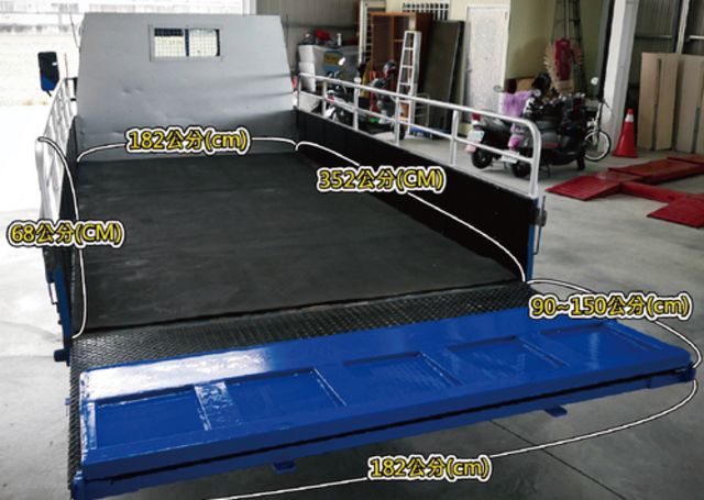 MITSUBISHI三菱 CANTER  第5張相片