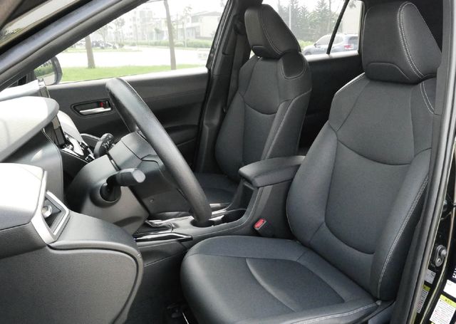 TOYOTA豐田 COROLLA CROSS HYBRID  第7張相片