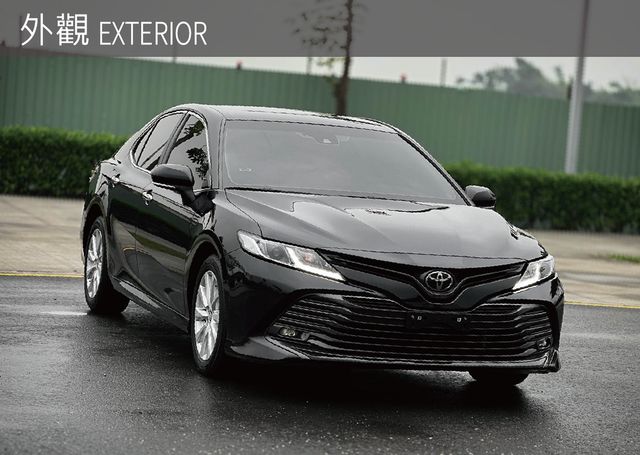 TOYOTA豐田 CAMRY  第2張相片