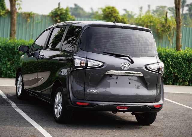 TOYOTA豐田 SIENTA  第3張相片