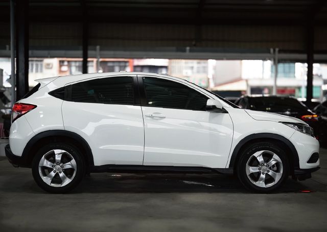 HONDA本田 HR-V  第7張相片