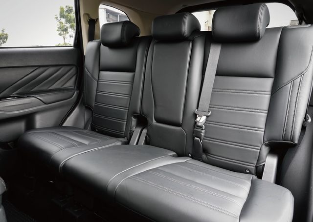 MITSUBISHI三菱 OUTLANDER  第15張相片