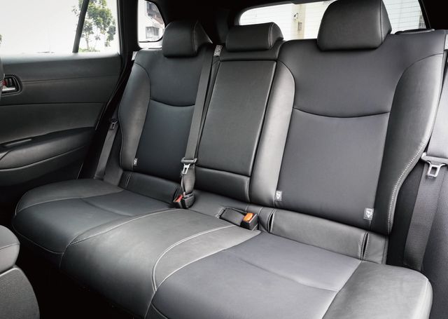 TOYOTA豐田 COROLLA CROSS HYBRID  第8張相片