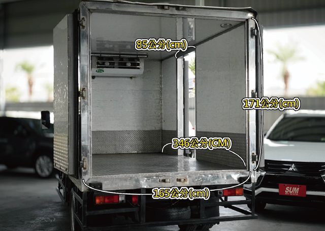 MITSUBISHI三菱 CANTER  第5張相片