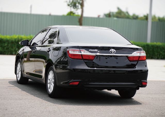TOYOTA豐田 CAMRY  第3張相片