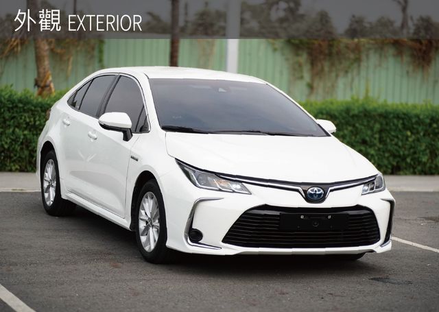 TOYOTA豐田 COROLLA ALTIS HYBRID  第2張相片