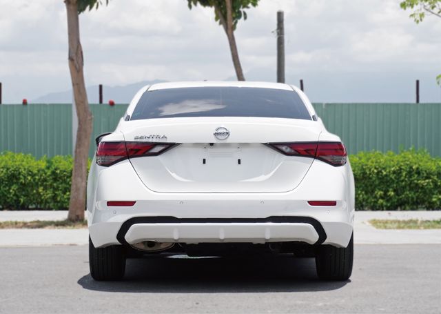 NISSAN日產 SENTRA  第5張相片