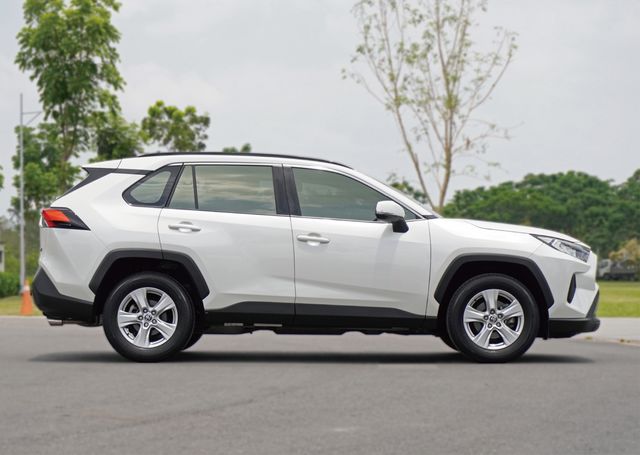 TOYOTA豐田 RAV4  第4張相片