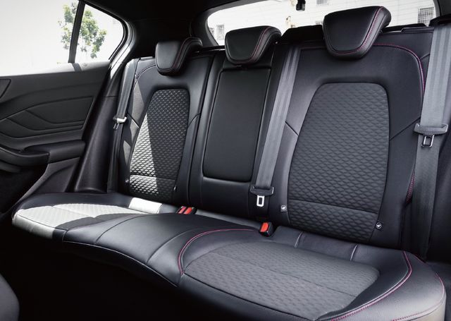 FORD福特 FOCUS  第8張相片
