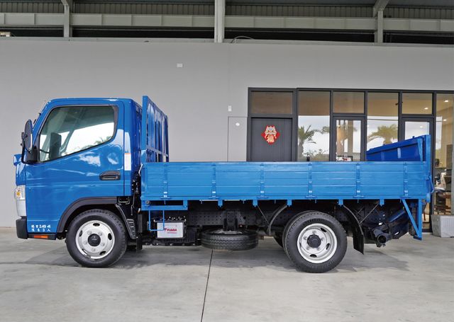 MITSUBISHI三菱 CANTER  第4張相片