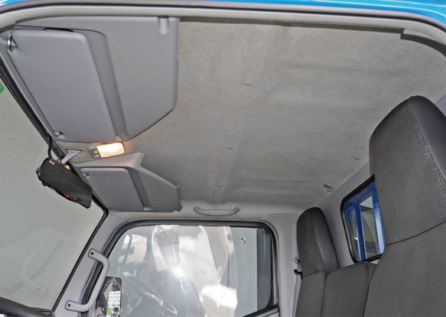 MITSUBISHI三菱 CANTER  第8張相片