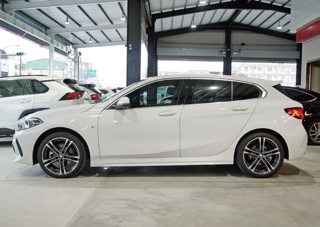 BMW寶馬 118I  第4張相片