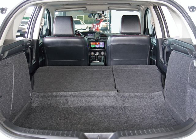 MAZDA馬自達 MAZDA 3  第5張相片