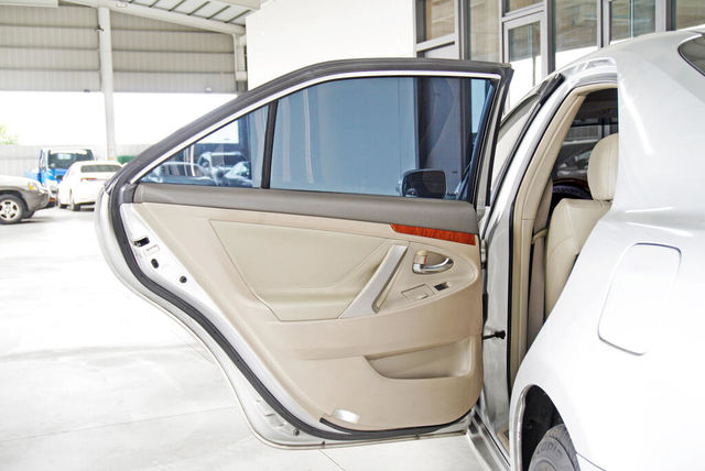 TOYOTA豐田 CAMRY  第14張相片